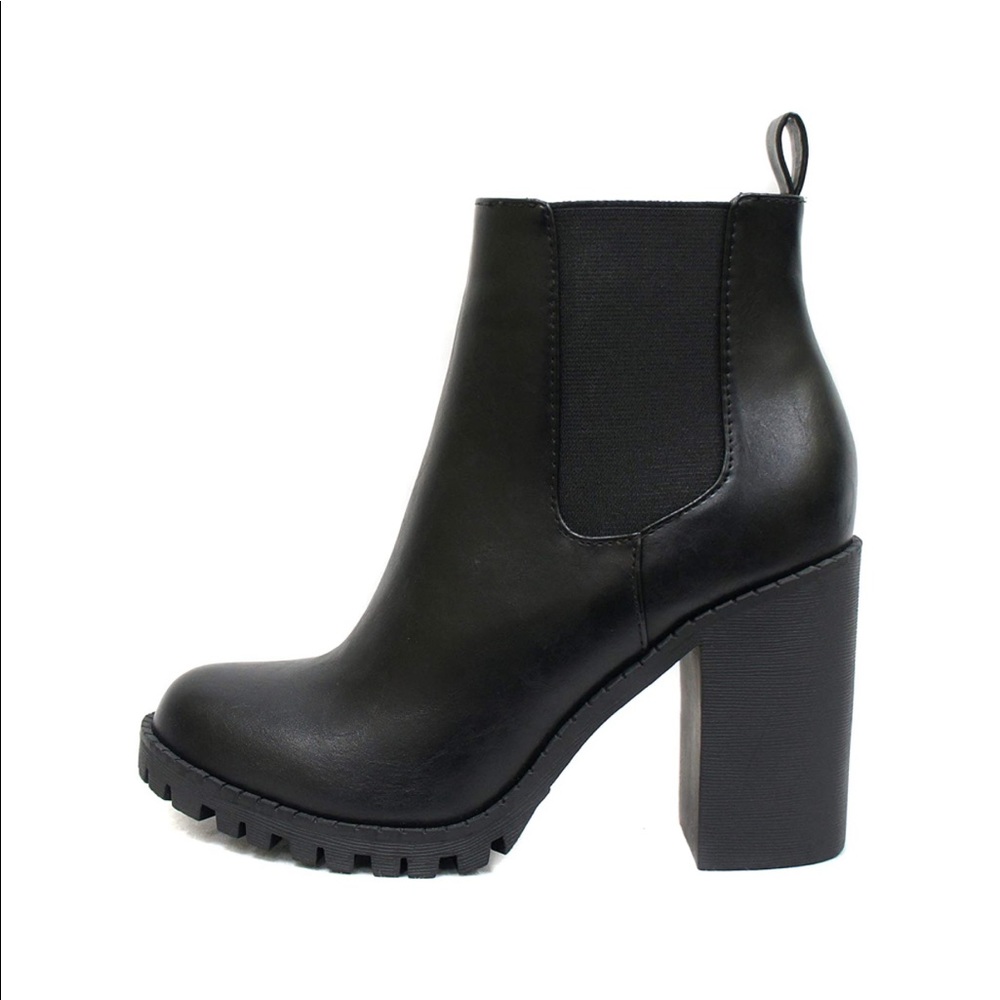 Soda Heeled Ankle boots